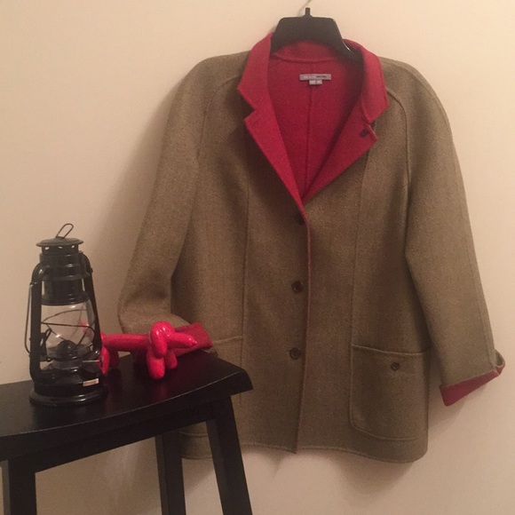 Donated Bill Blass Wool Coat Medium Excellent - Picture 2 of 4